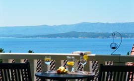 Zlatni Bol balcony